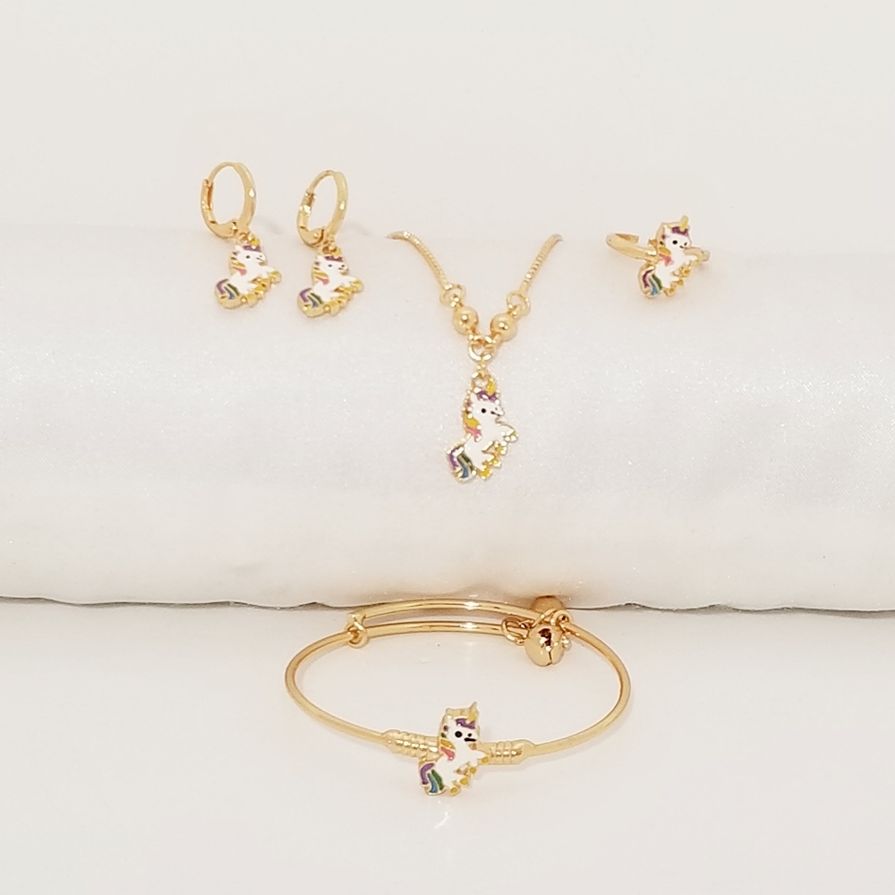 18K Gold Plated Pony Kid's Necklace Set. New